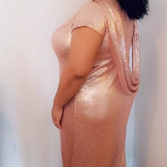 Rose gold sequence dress - Picture 2 of 5